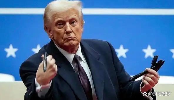 实盘10倍杠杆 特朗普算错一笔账：砸3521%关税，却让中国光伏借道老挝狂赚40%